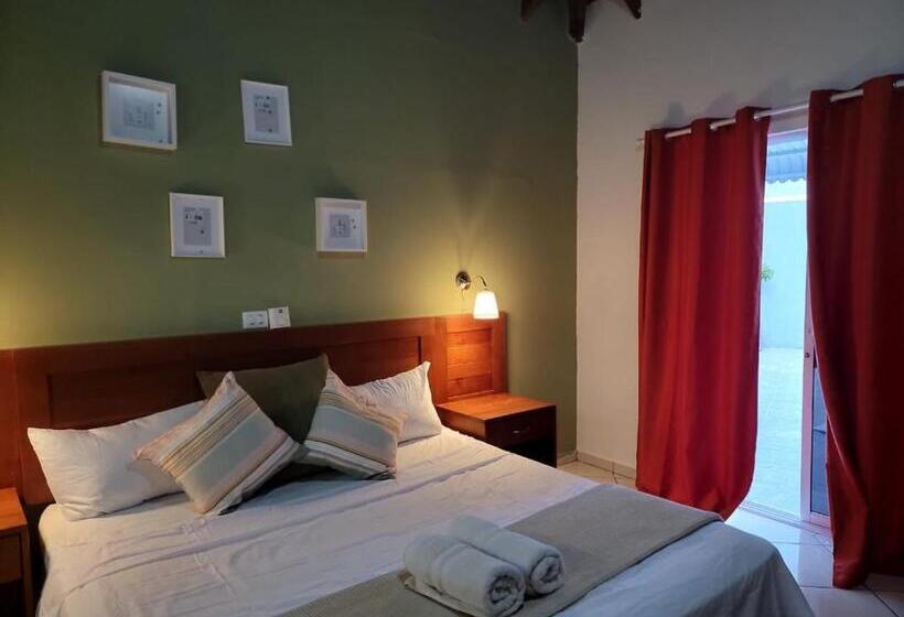 هتل Sea Breeze Sosua