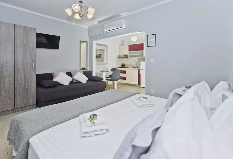 هتل Villa Milton Hvar
