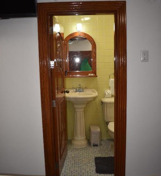 هتل Villa Pajaros