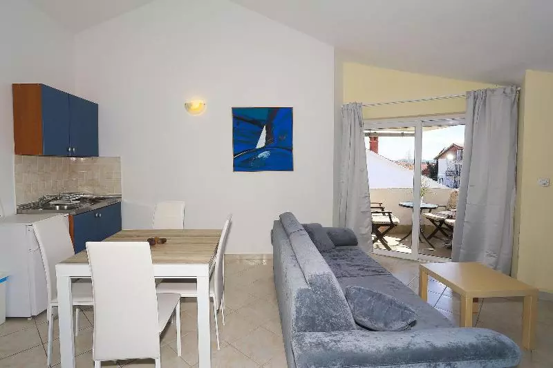 هتل Villa Sonja