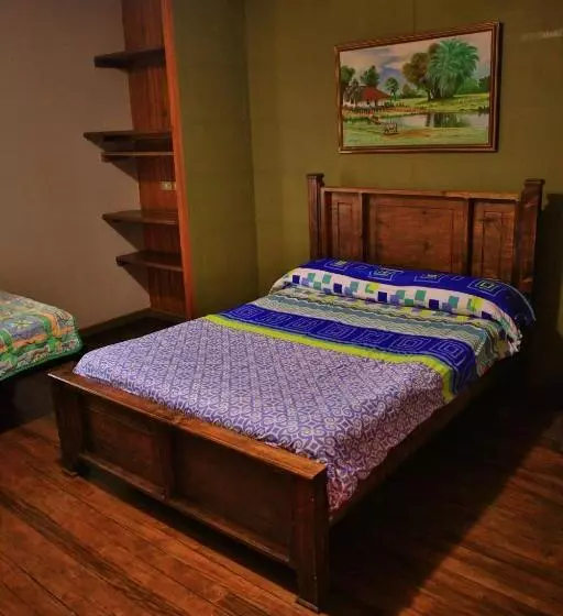 Mangifera Hostel