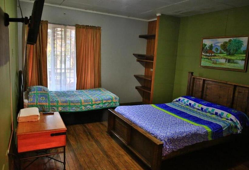 Mangifera Hostel