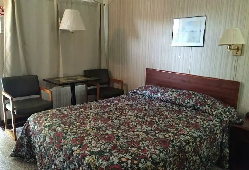 Maples Motel