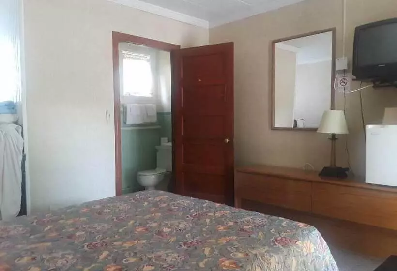 Maples Motel