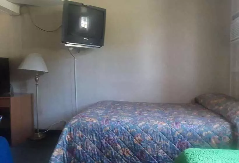 Maples Motel