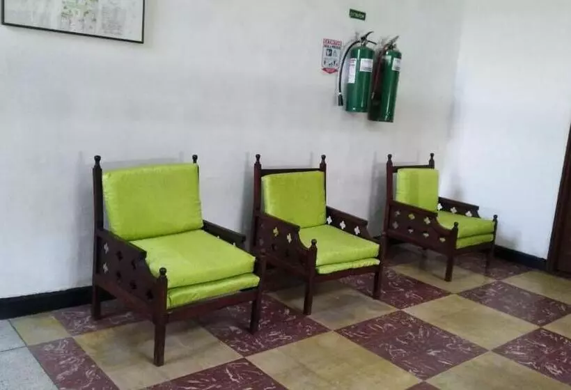 Gran Hotel El Cedro