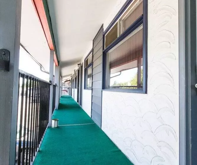Grandview Motel