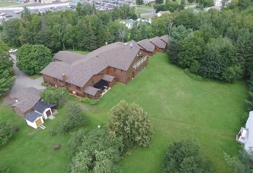 Hotelli Auberge De La Vallée