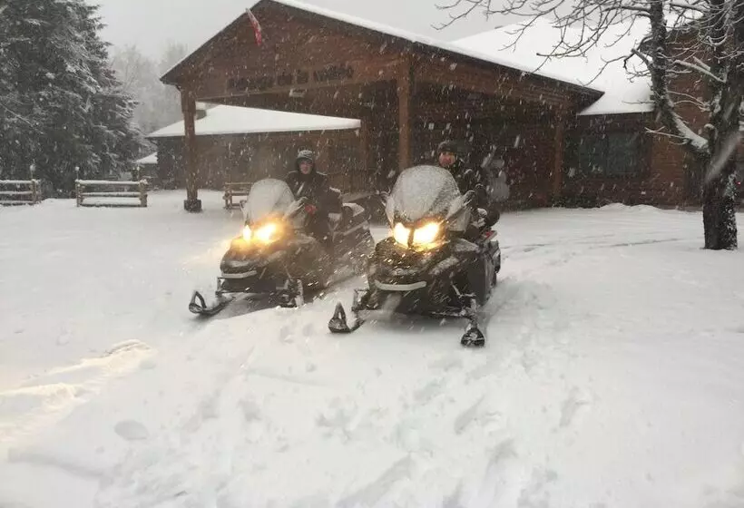 Hotelli Auberge De La Vallée