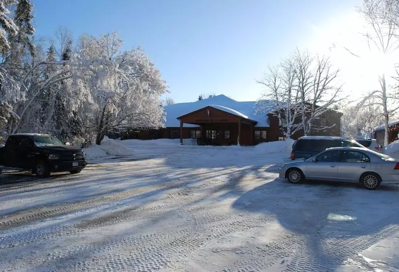 Hotelli Auberge De La Vallée