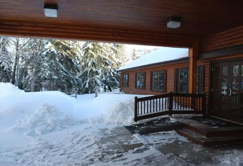 Hotelli Auberge De La Vallée