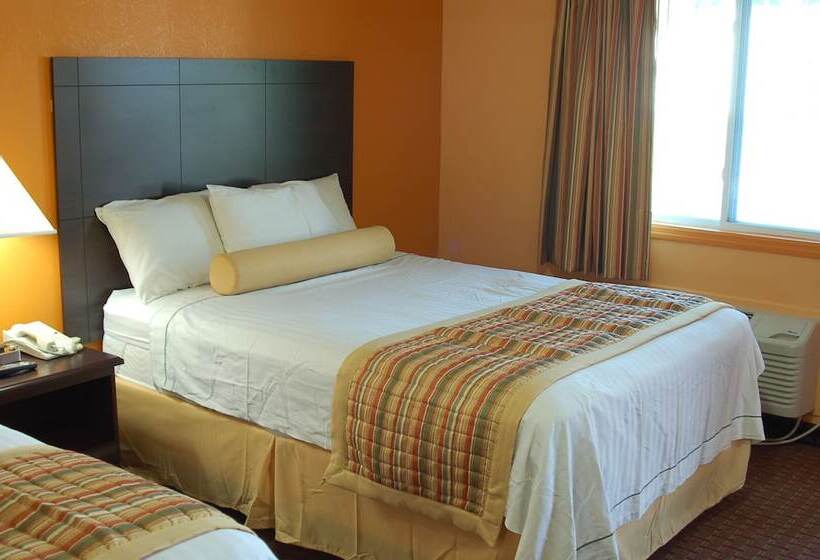 ホテル Blue Sky Inn Glens Falls Saratoga Lake George