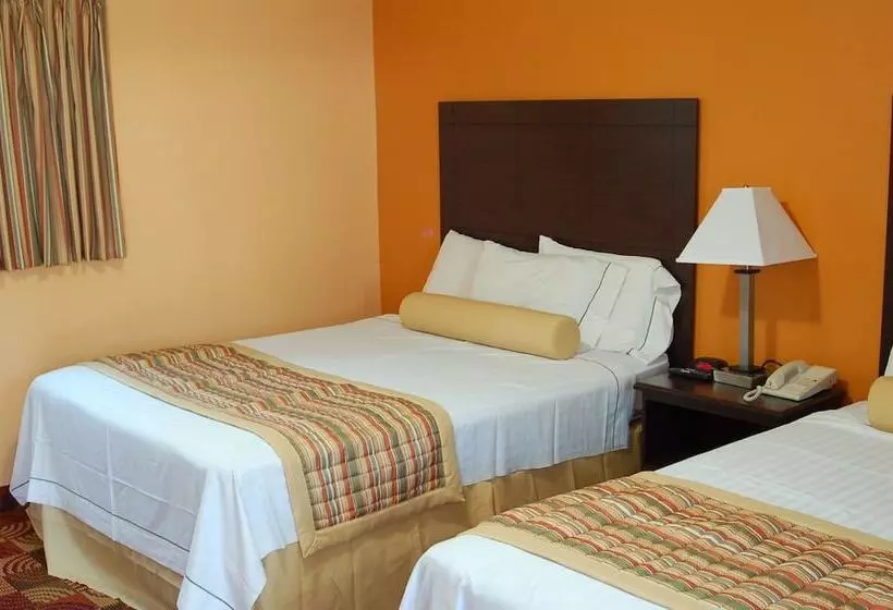 ホテル Blue Sky Inn Glens Falls Saratoga Lake George