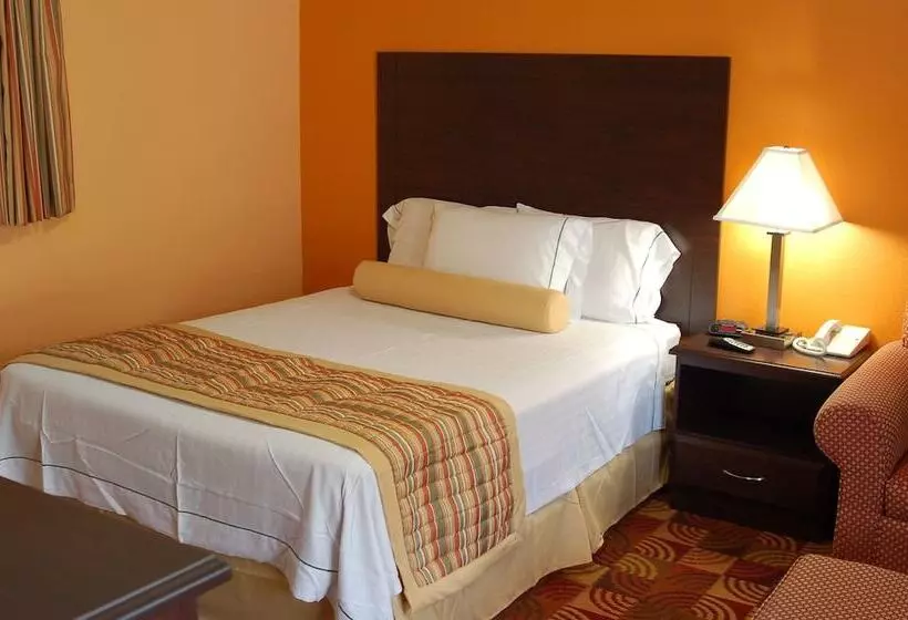 ホテル Blue Sky Inn Glens Falls Saratoga Lake George