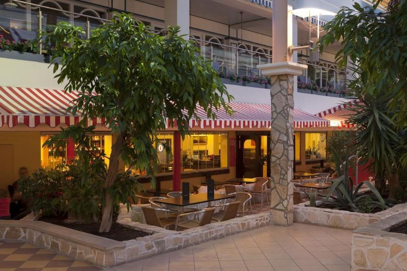 فندق Ferien- Und Freizeitpark Weissenhäuser Strand