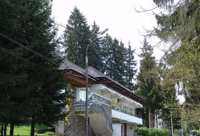 هتل Hefaistos   Sovata