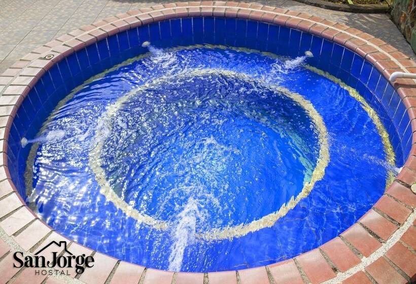 ホテル Hostal San Jorge