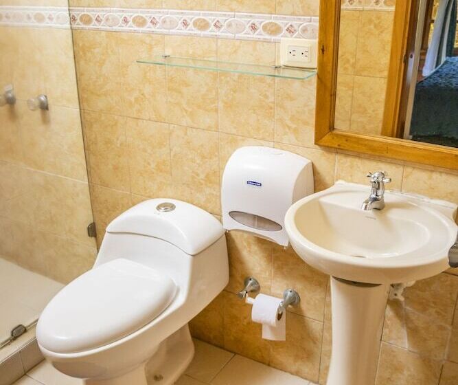 ホテル Hostal San Jorge