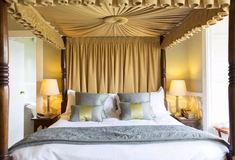 Hotelli Knockderry Country House