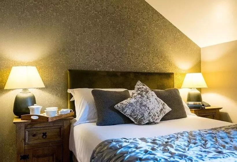 Hotelli Knockderry Country House