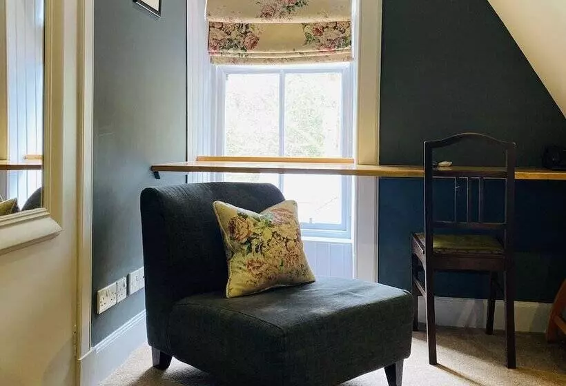 Hotelli Knockderry Country House