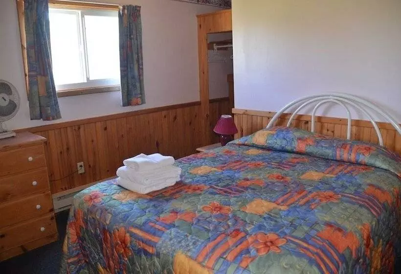 هتل Sundance Cottages