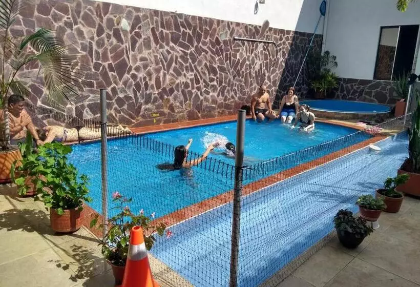 هتل Tesoro Andino