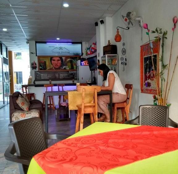 Hotel Tesoro Andino