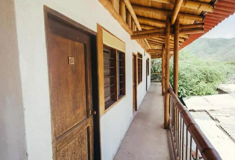 La Tortuga Hostel
