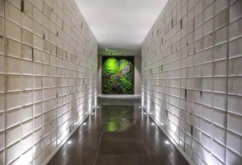 Bacolux Afrodita Resort & Spa, Herculane