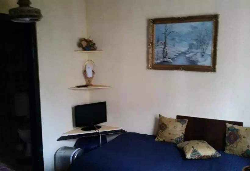 تختخواب و صبحانه Vila Monica