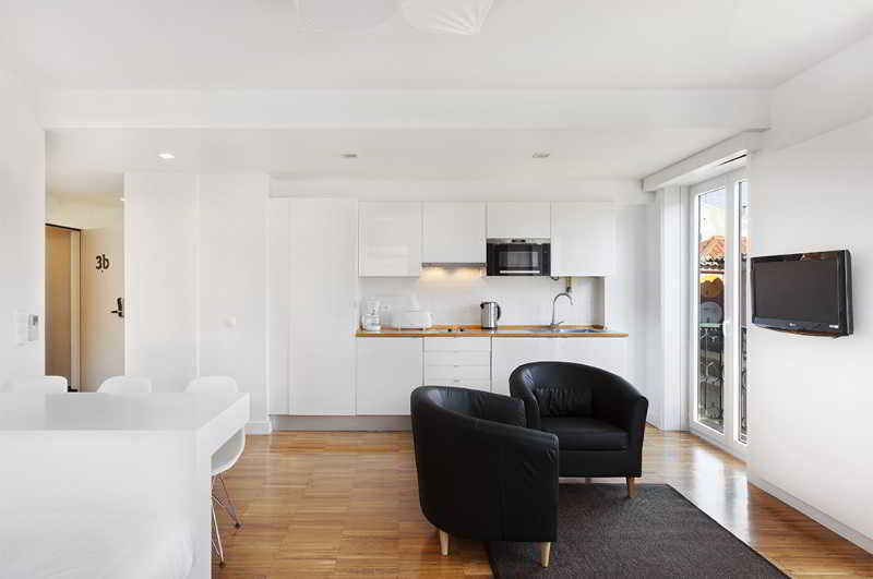 Hello Lisbon Bairro Alto Apartments