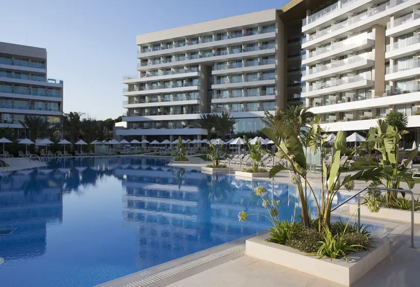 Hipotels Playa de Palma Palace & Spa