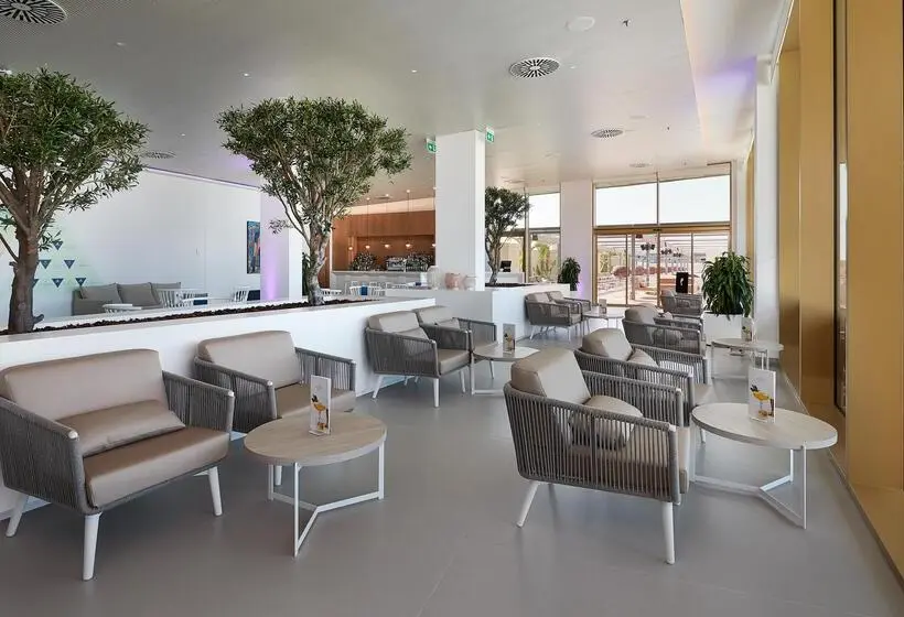 Hipotels Playa de Palma Palace & Spa