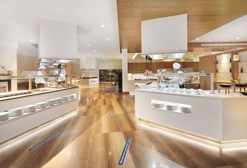 Hipotels Playa de Palma Palace & Spa