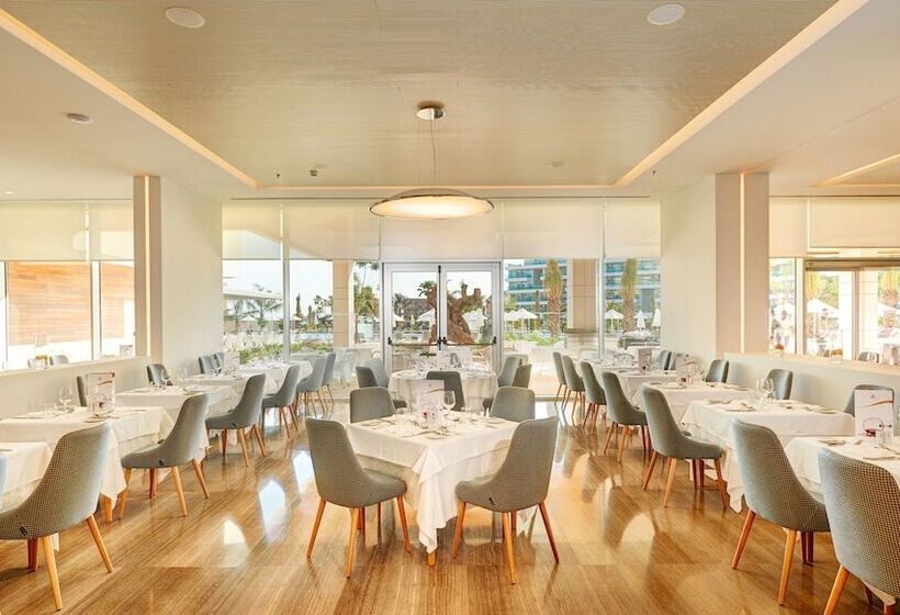 Hipotels Playa de Palma Palace & Spa