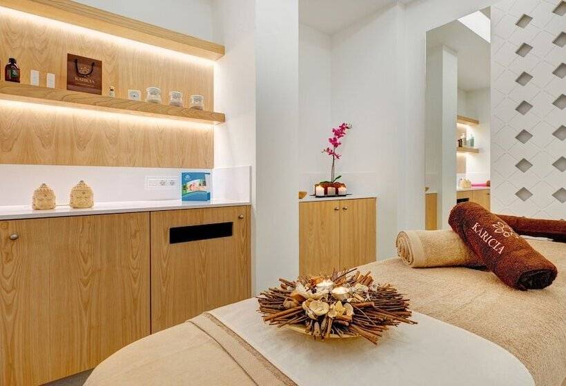 Hipotels Playa de Palma Palace & Spa