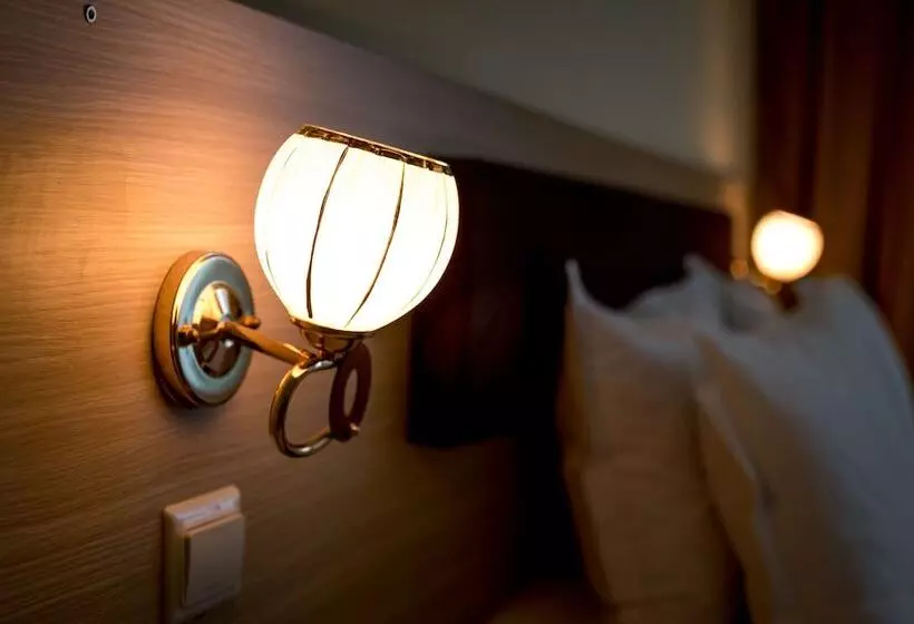 Hotel Apollo