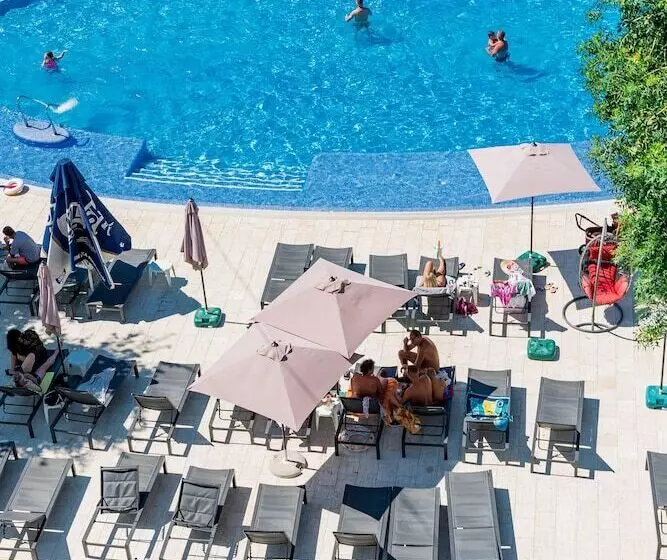 Hotel Apollo
