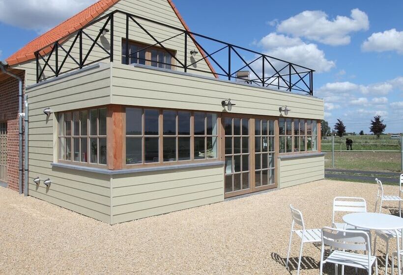 ホテル B&b Back2front