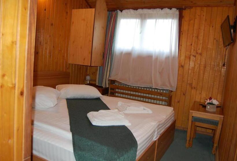 호텔 Bucegi Portile Regatului