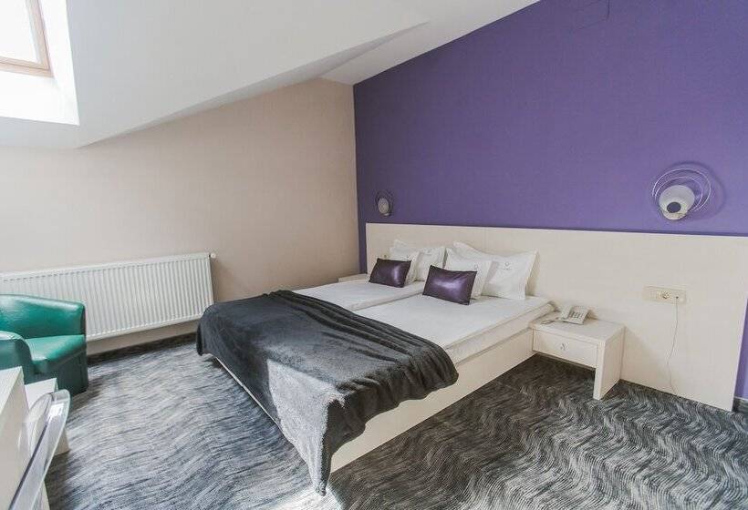 فندق Caro Boutique