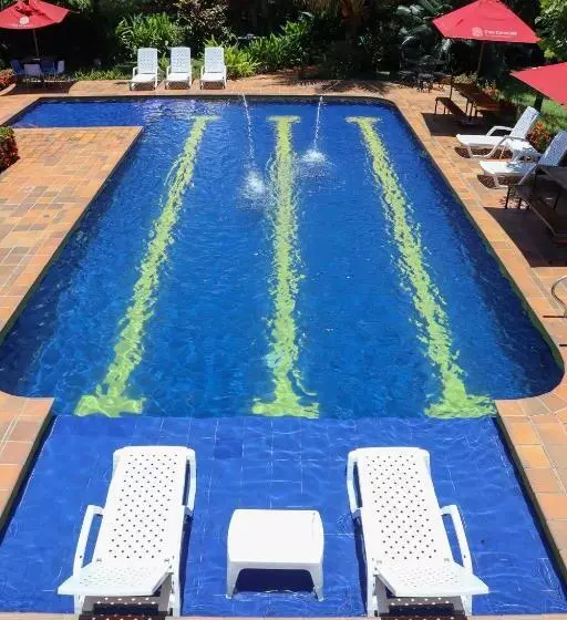 هتل Casa Baquero