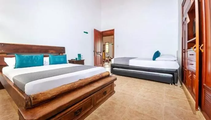 هتل Casa Baquero