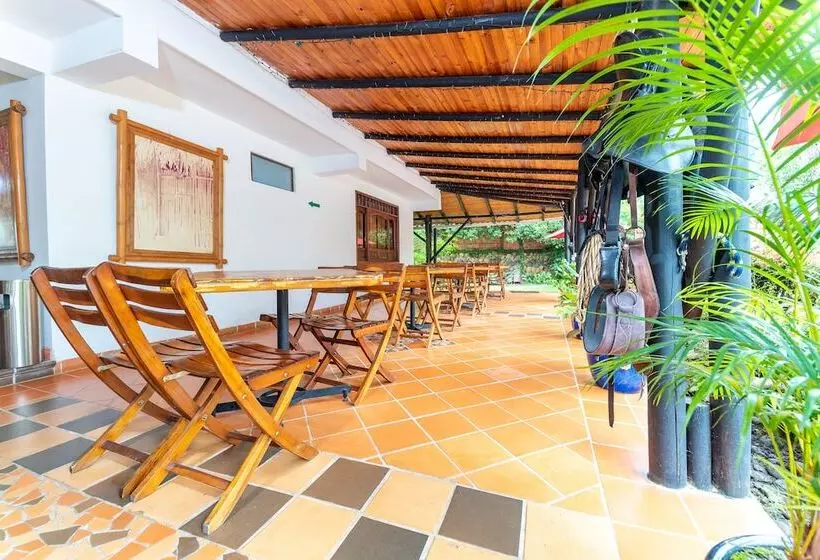 هتل Casa Baquero