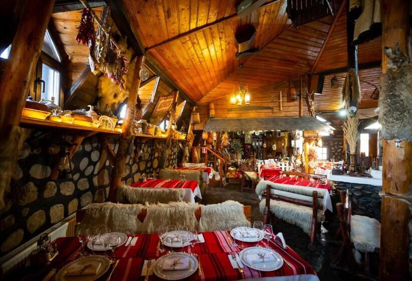 فندق Complex Turistic Moara Dragaicilor