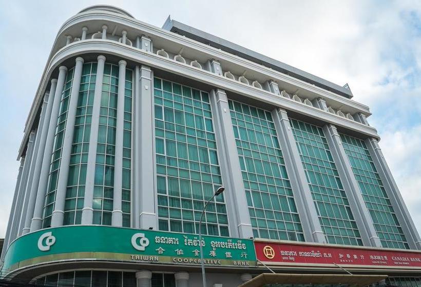 בית מלון כפרי Dara Club By Dara Airport