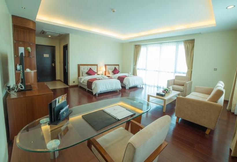 בית מלון כפרי Dara Club By Dara Airport