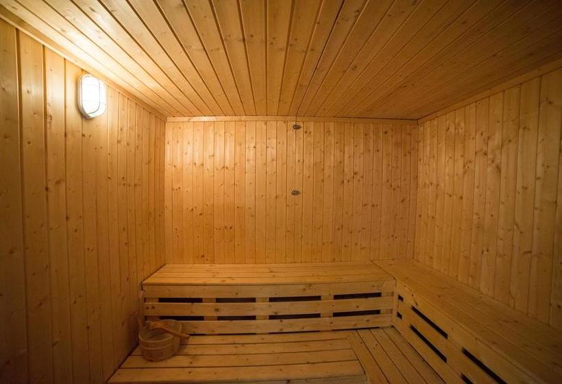 בית מלון כפרי Dara Club By Dara Airport