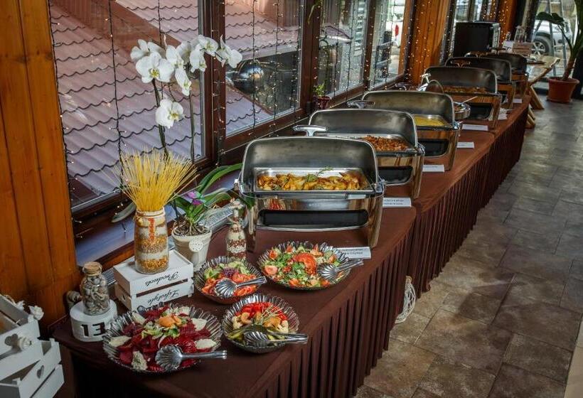 בית מלון כפרי Eden Grand Resort